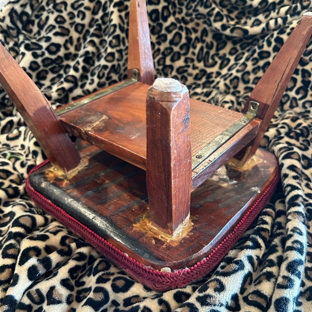 Antique Primitive HEAVY Sturdy Footstool 12x11x9 - Picture 10 of 15